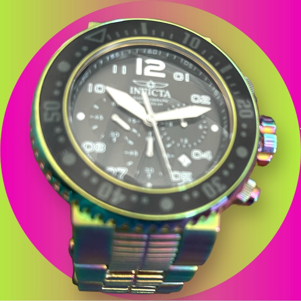 Beautiful iridescent INVICTA